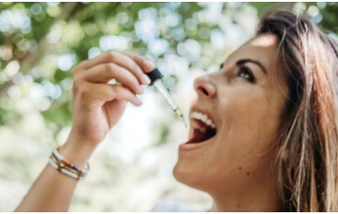 Κανναβιδιόλη (CBD) Δοσολογία και Παρενέργειες - Πόσο ασφαλές είναι και τι να προσέξετε